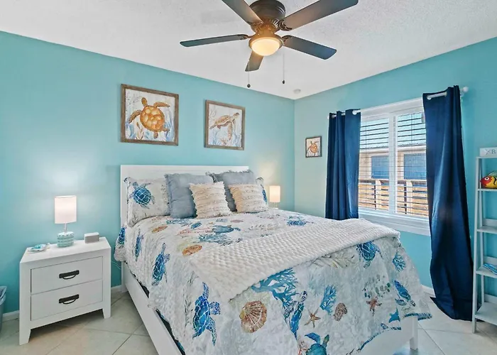 2br Retreat With Pool, Near And The Hangout * Gulf Shores